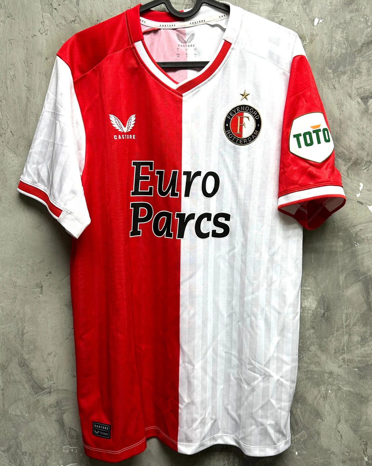 TIMBER QUINTEN 2023-24 (Fey)